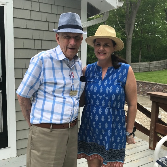 Meet your Posher, Pattie - Picture 5 of 6